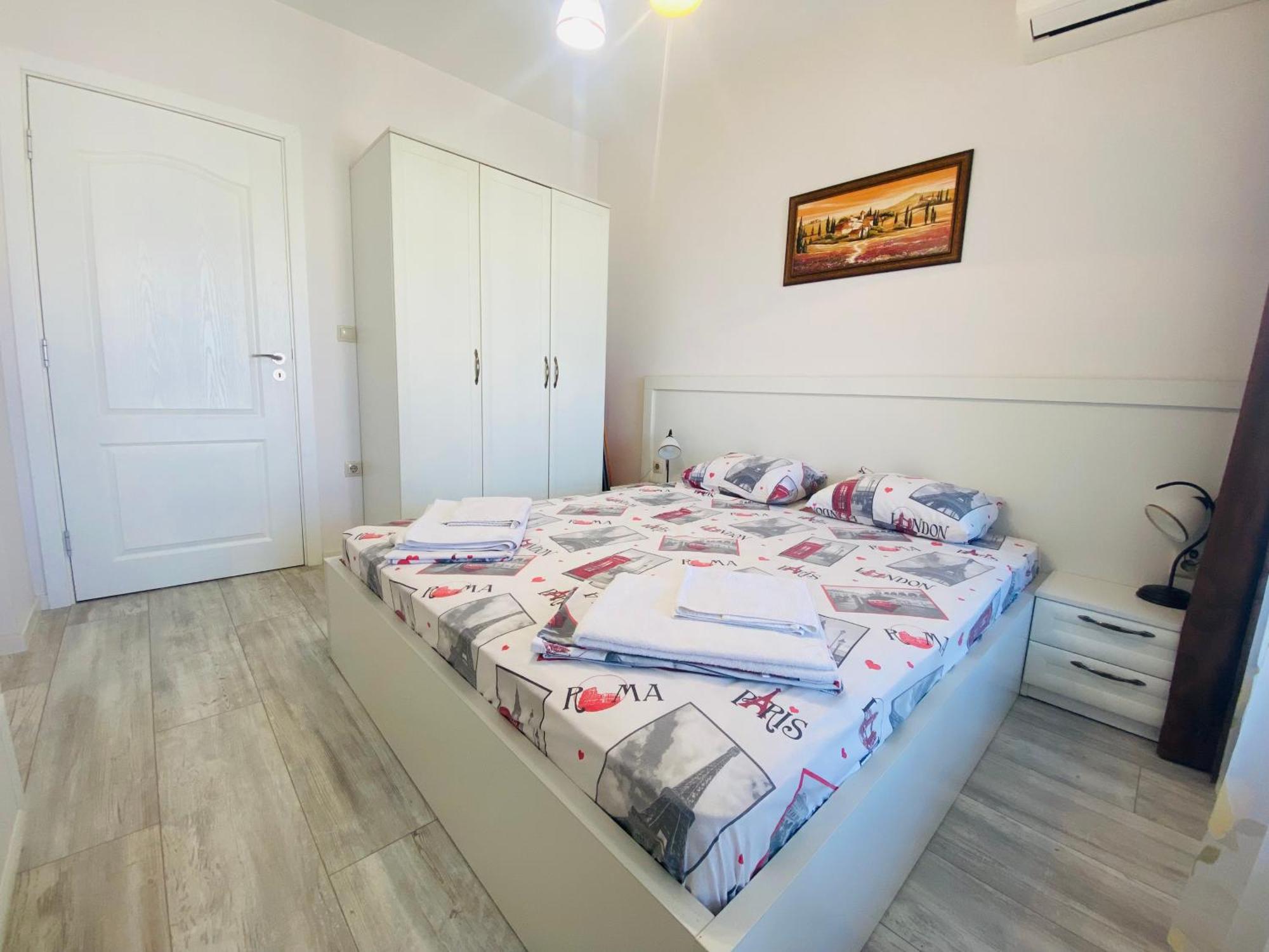 1Bd Ap In La Mer Complex Private Beach And Pool Golden Sands Exterior foto